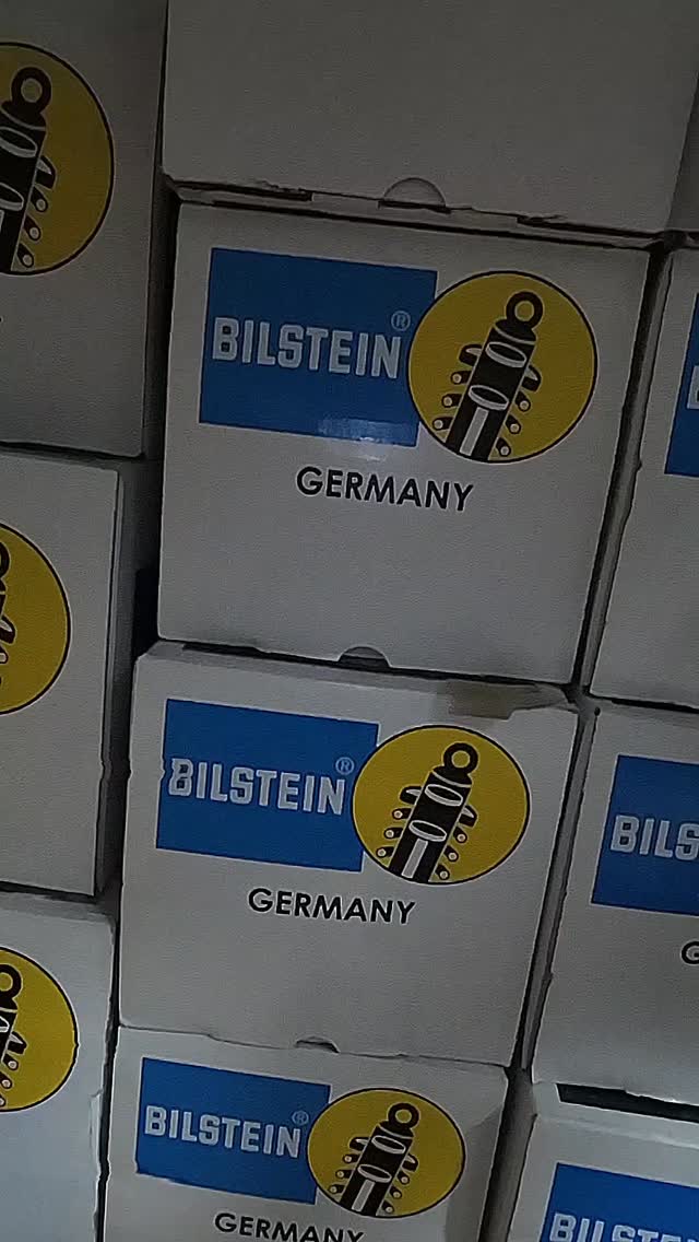 ​¡La espera terminó! 🏁 Los amortiguadores Bilstein han llegado a nuestro stock.
​Si buscas llevar el manejo de tu camioneta al siguiente nivel, esta es la señal que necesitabas. Tenemos disponibles las series:
🔹 B4: Calidad superior para un reemplazo tipo original.
🔹 B6: Performance mejorado, ideales para uso diario intenso.
🔹 B8: Sport puro, diseñados para vehículos con suspensión rebajada.
​¿Listo para transformar la conducción de tu máquina? Comenta "BILSTEIN" y te enviamos toda la info por DM. 📩