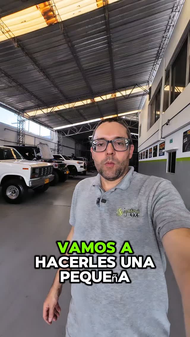 En Iguana 4x4 configuramos este Land Cruiser 71 con un set-up de nivel profesional, diseñado para terrenos exigentes:

Suspensión Old Man Emu BP-51: Máximo confort en carretera y control absoluto en las trochas más duras.

Llantas Maxxis Trepador de 35”: Agarre extremo y tracción garantizada en barro y roca.

Una inversión en durabilidad, seguridad y capacidades off-road extremas, respaldada por la instalación experta de nuestro equipo.

Escríbenos por DM para cotizar la suspensión y llantas ideales para tu proyecto. 📲

#Iguana4x4 #OldManEmu #BP51 #MaxxisTrepador #LandCruiser71
