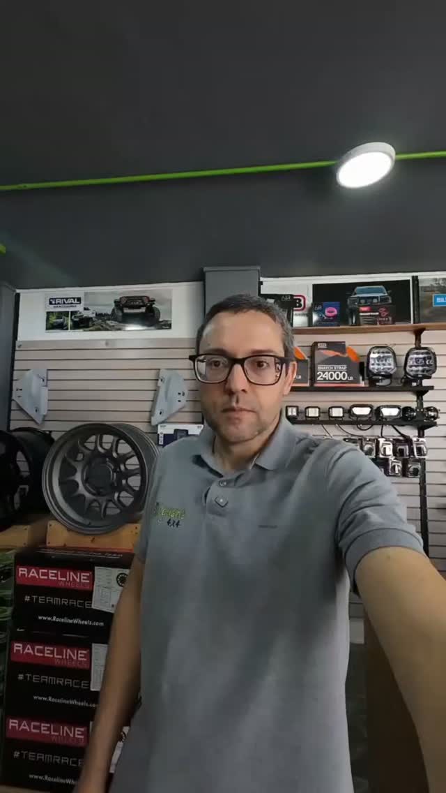 Levantar, arrastrar, sujetar, separar o desvarar.

Cuando la versatilidad importa, solo hay una herramienta en su clase: el gato Hi-Lift®. A donde sea que te lleve el camino, ¡nunca salgas sin él!

Consigue tu gato Hi-Lift® y sus accesorios en nuestro almacén o página web. 

📍 Cll 76 # 46 -25 
📱 317 5022809
🌐 www.iguana4x4.com 

#Iguana4x4 #hilift #gatohilift #Accesorios4x4
