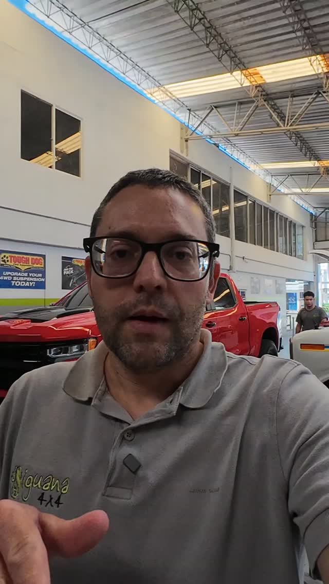 ¡Día ajetreado en el taller! 🔥🛠️

Acompáñanos en este walkaround express para ver en qué estamos trabajando hoy:

🚙 Toyota 4Runner

🛻 Chevrolet Silverado

¿que pregunta tienes? ¡Dispara! 👇🏼💬

#TallerAutomotriz #Toyota4Runner #ChevroletSilverado #ToyotaHilux #iguana4x4