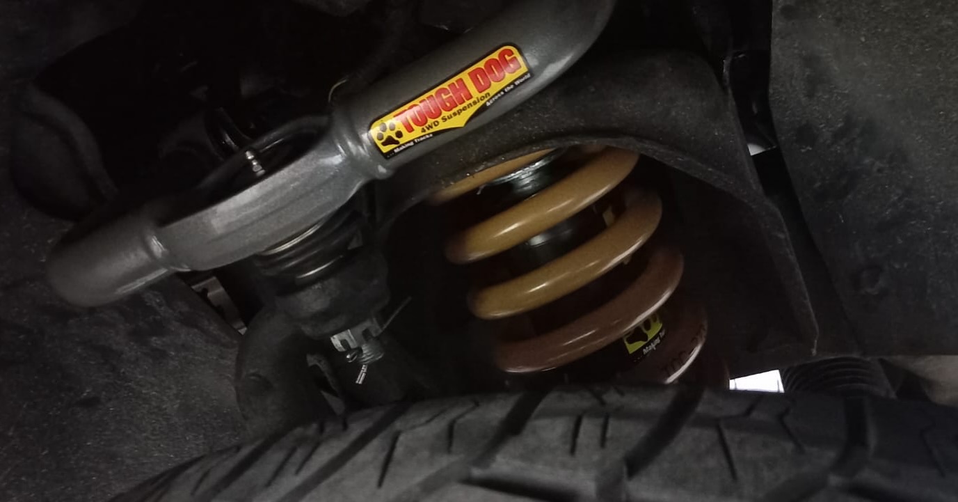 ¿Instalaste suspensión más alta?
Los brazos de control Tough Dog te ayudan a recuperar la geometría original y lograr una alineación perfecta.

Diseñados para usar rótulas y bujes tipo original, fáciles de mantener y hechos para durar.

Pregúntanos por ellos y mejora tu 4x4.

📍 Cll 76 # 46 -25
📱 317 5022809
🌐 iguana4x4.com

#Iguana4x4 #4x4 #ToughDogSuspension #suspension4x4 #uppercontrolarms #toughdogcolombia #amortiguadores #camionetas4x4 #suspensionoffroad #colombiaoffroad